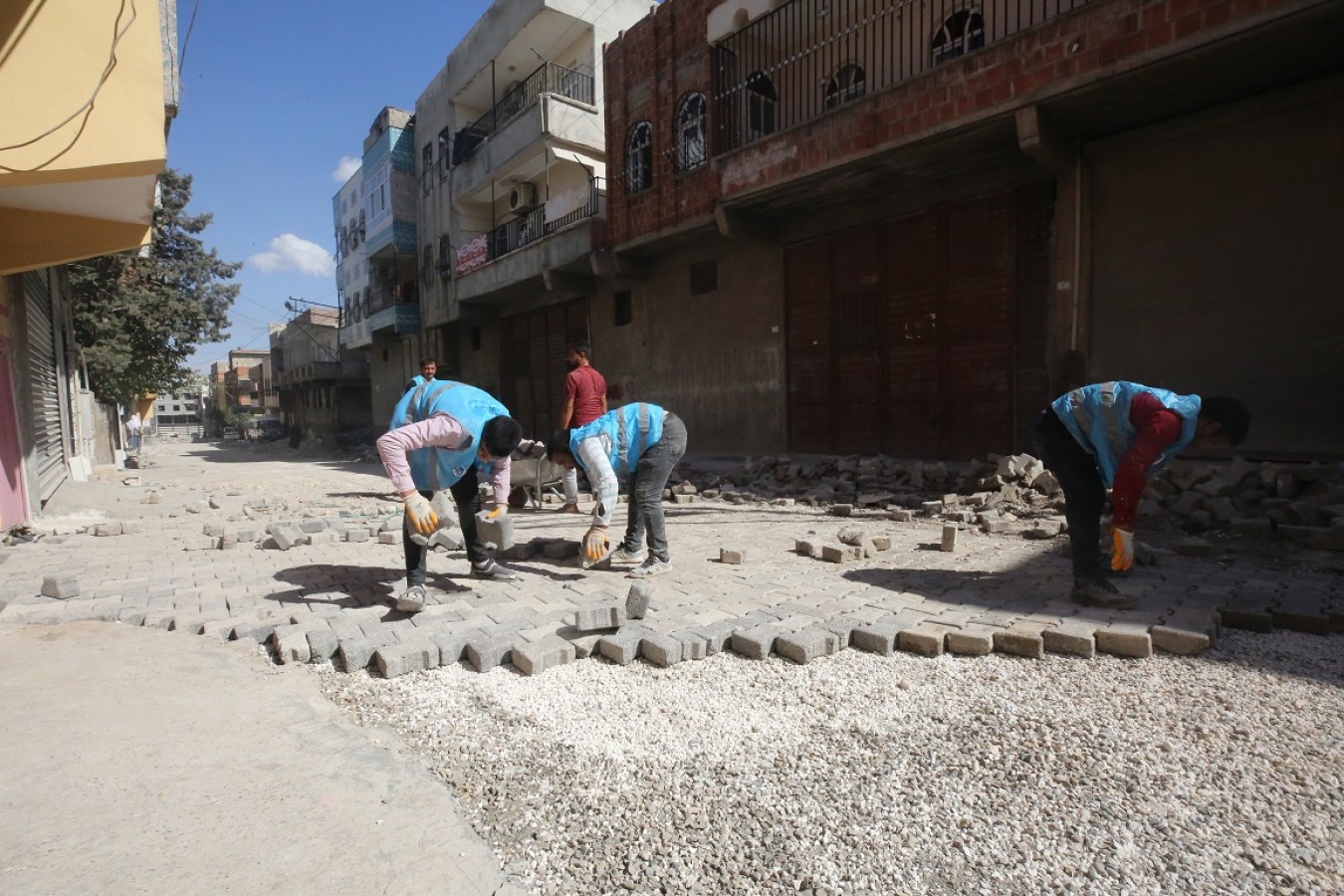 Eyyübiye'de doğal gaz çalışmasında bozulan sokaklar yenileniyor