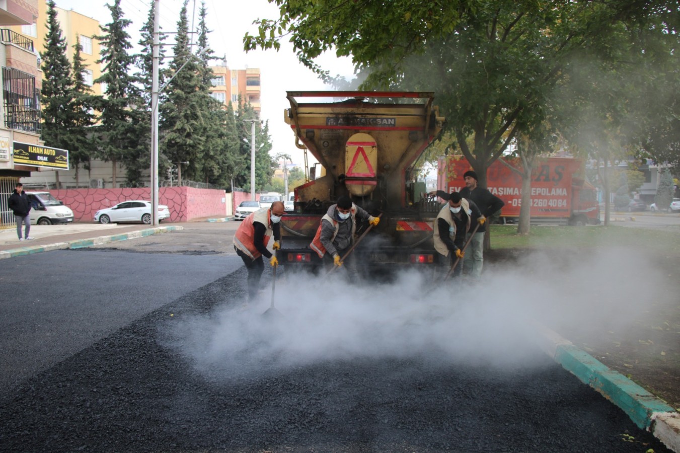 Haliliye'de yollar yenileniyor